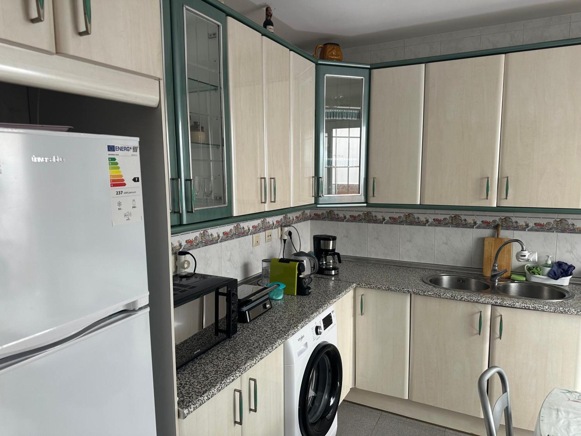Almeria Centro Habitacion Privada En Apartamento Compartido ภายนอก รูปภาพ