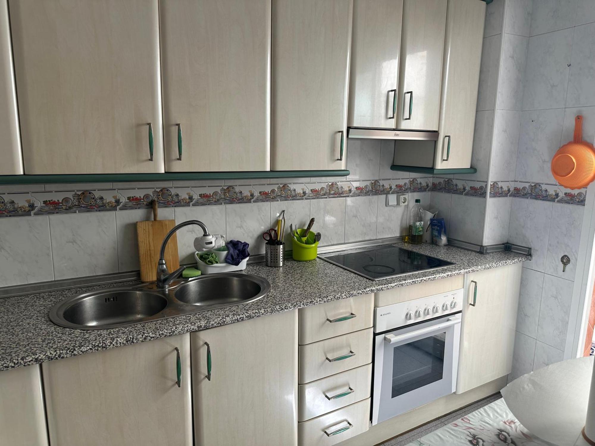 Almeria Centro Habitacion Privada En Apartamento Compartido ภายนอก รูปภาพ